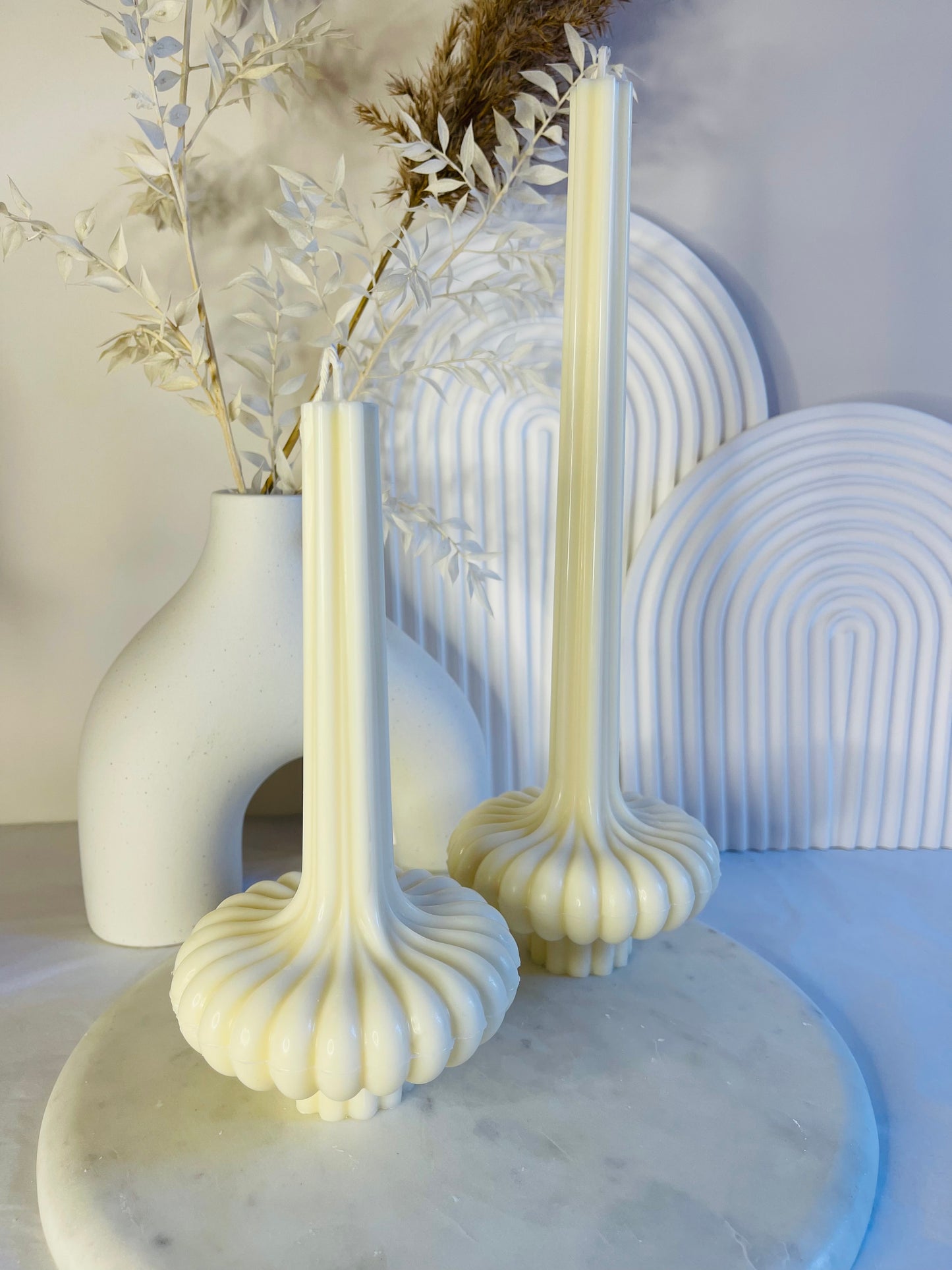 Alma  Vase Pillars